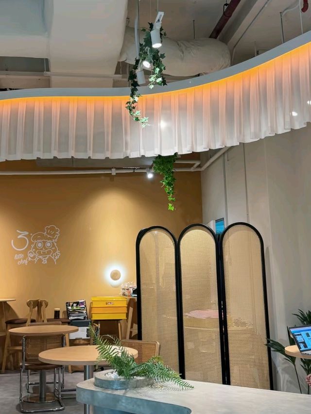 🏨 Trove Hotel Johor Bahru – Trendy Stay with Café Delights ☕🍰