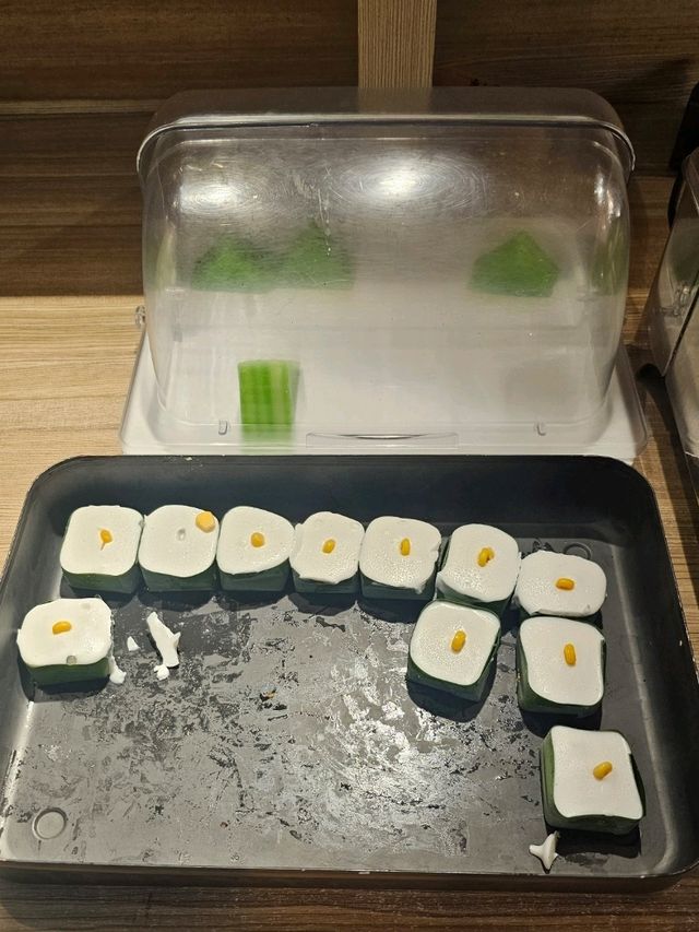 泰式火鍋，熟食飲品超豐富