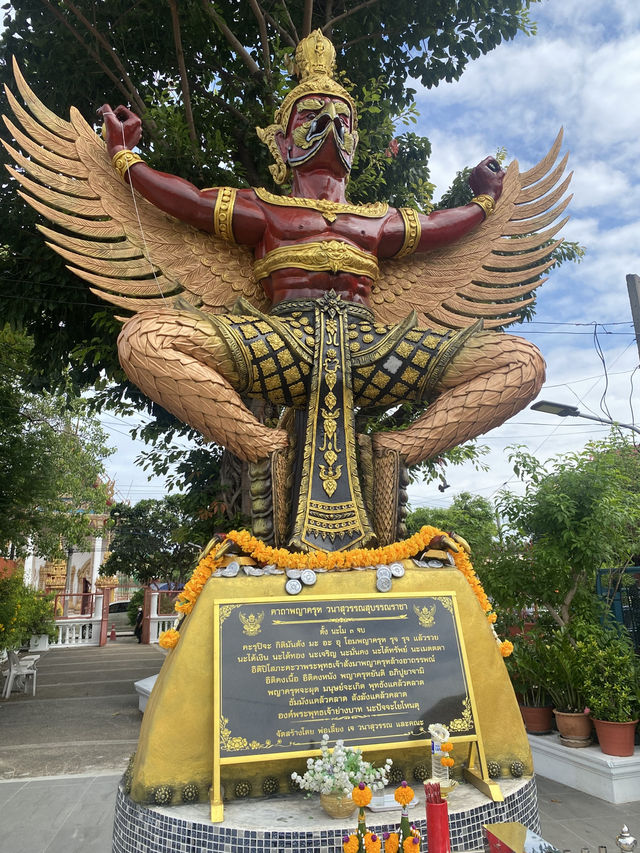 ⛩️ วัดครุฑ – โบราณสถานริมคลองมอญ ✨🙏🏻