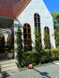 Mount Wind Tree Cafe
