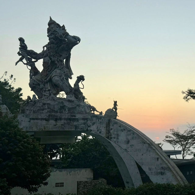 Clifftop Legends & Sunset Fire: Experiencing Uluwatu Temple