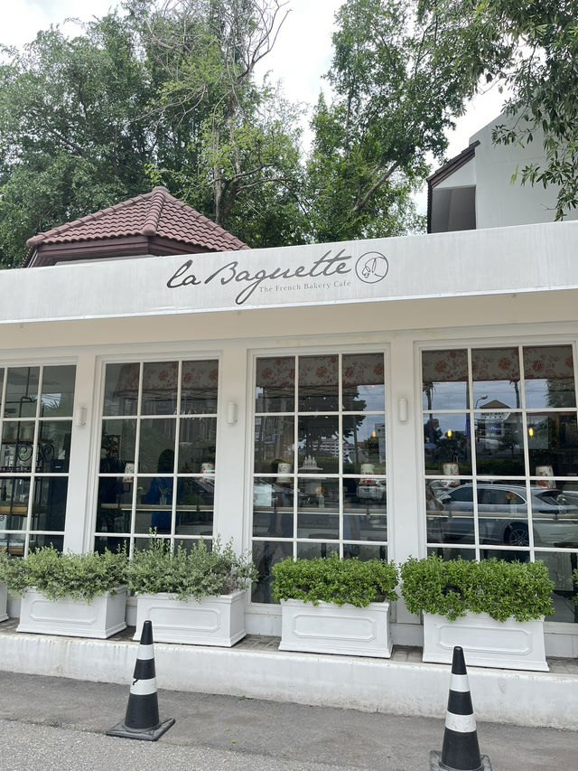 La Baguette Pattaya 🥐 ร้านครัวซองต์เจ้าดังพัทยา