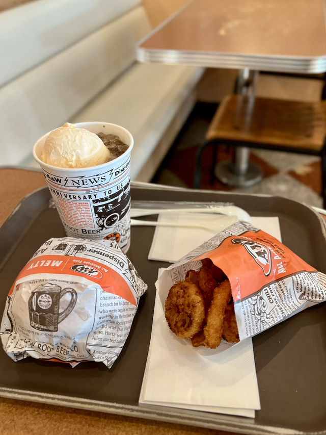 沖繩限定美食！ 復古風漢堡店必食推介