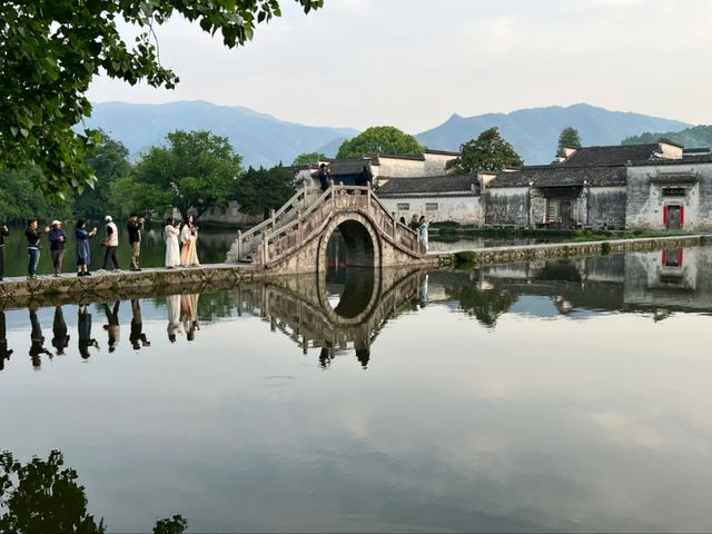 A Village Built Like an Ox, Flowing Like Water