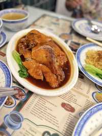 Apollo Duck เป็ดย่างฮ่องกงสุดพรีเมียมใจกลางสาทร 