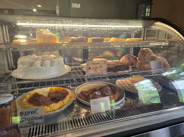 Cherhouse Café farm & more