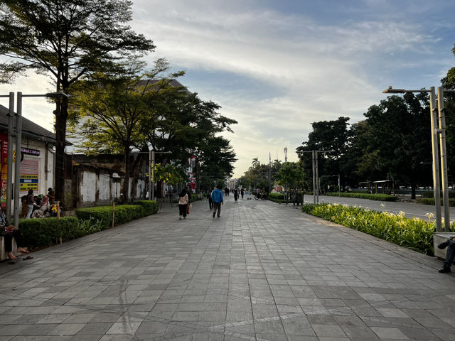 時光交錯的廣場漫步 —— 老城區與法塔西拉廣場心得