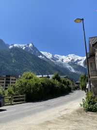 【フランス】ヨーロッパアルプスの最高峰、モンブランを望む街シャモニー 🏔
