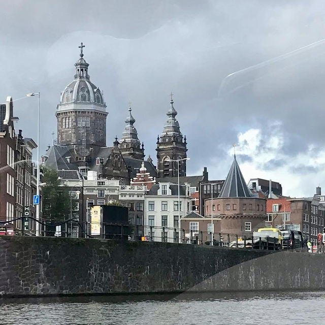 Canals, Culture & Complete Freedom: My Solo Escape to Amsterdam