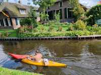 The Tranquil Life in Giethoorn