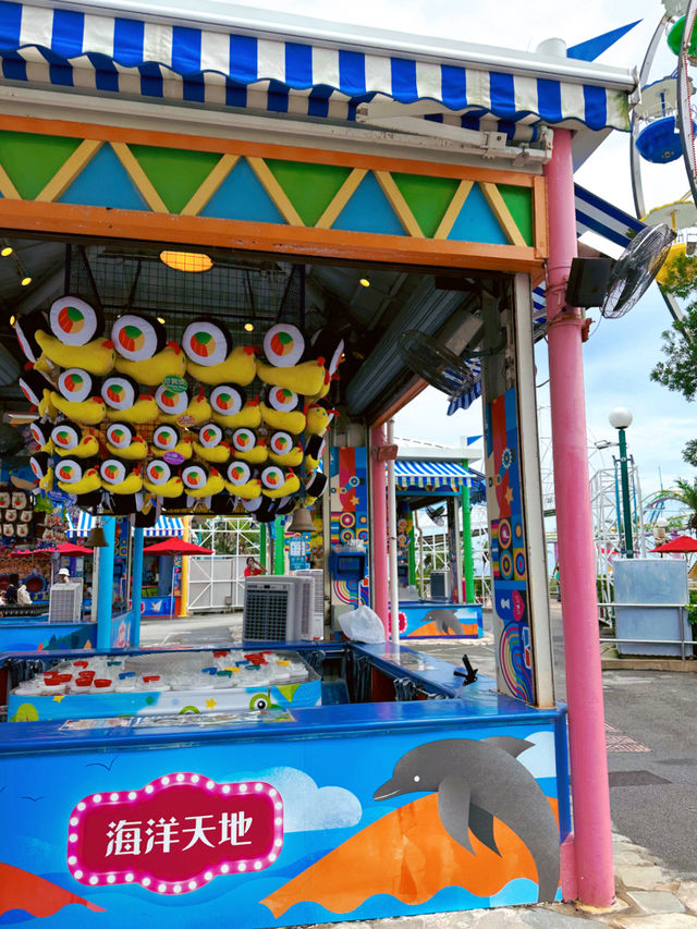 Joy in Motion: A Day at Ocean Park Joy in Motion: A Day at Ocean Park