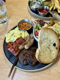 葵興必試!隱世 Season. Cafe|經典美式手打漢堡+全日早餐大滿足🍔🥗