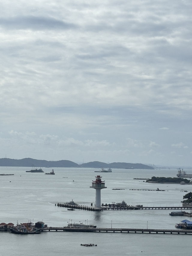 เกาะสีชัง