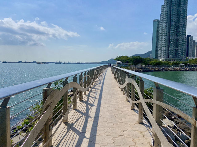 屯門海濱公園「幻愛橋  」🌟漫步海堤享受無敵海景  