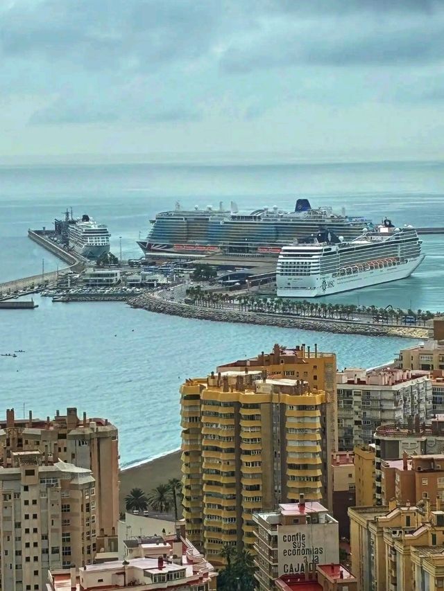 🌴 Málaga – The Mediterranean Soul of Andalusia