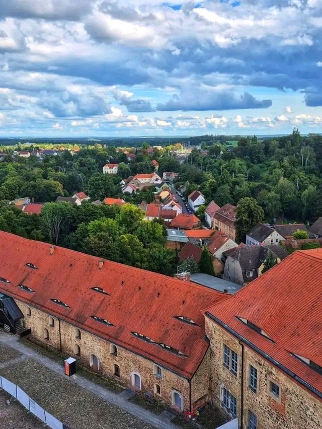 🏰 Burg Eisenhardt, Bad Belzig – A Journey Through Time in the Heart of Brandenburg 🏰 Burg Eisenhardt, Bad Belzig – A Journey Through Time in the Heart of Brandenburg