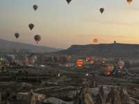 🌄 Cappadocia — The Land of Magic, Balloons & Hidden Valleys