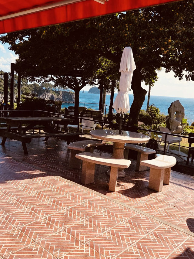 Quality Views and Relaxed Environment