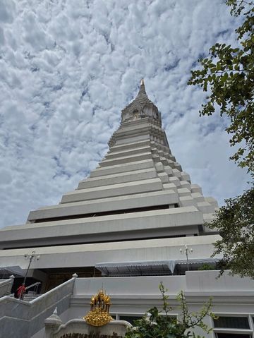 태국 방콕 왓 빡남 파씨 짜런Wat Pak Nam