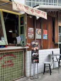 📍Feng Zhu เกี๊ยวซ่าหน้าเปิด