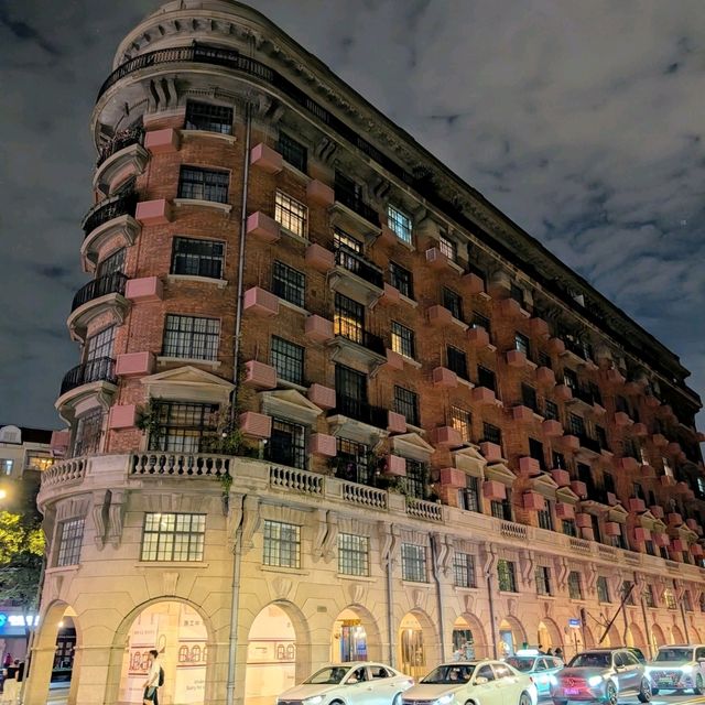 見證海派地標的百年傳奇｜武康大樓