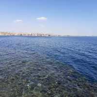 Fantastic for Snorkelling, beautiful Corals