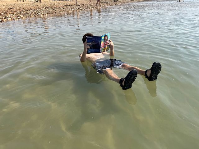 【海で浮かぶ？】死海