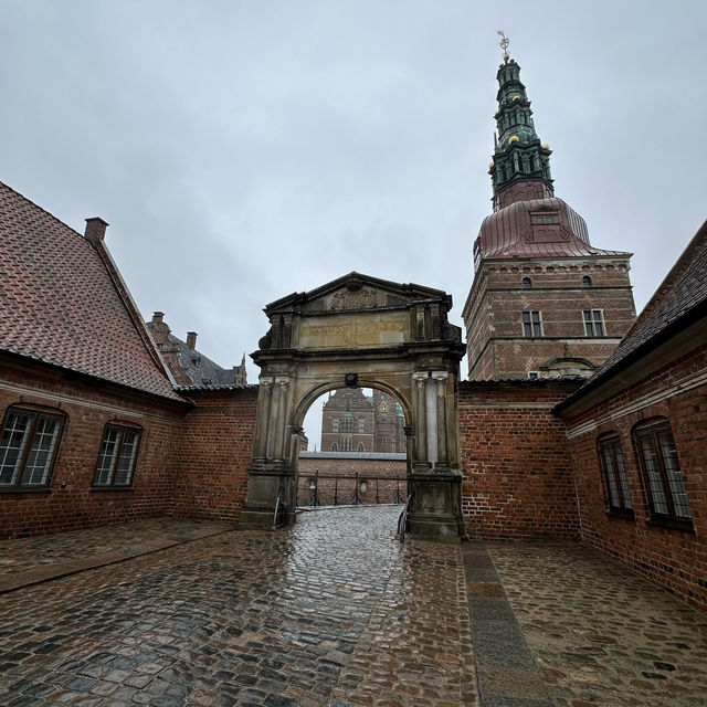 丹麥童話故事的城堡-菲德烈城堡Frederiksborg