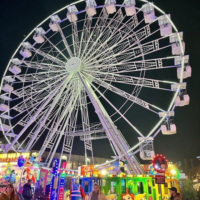 Good prices, good fun, Christmas mood setter