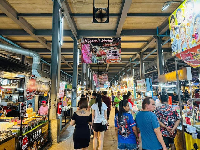 Thepprasit night market Thailand 🇹🇭 