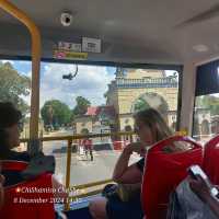 You want to get to know the city, font forget to use the big red bus!!! 