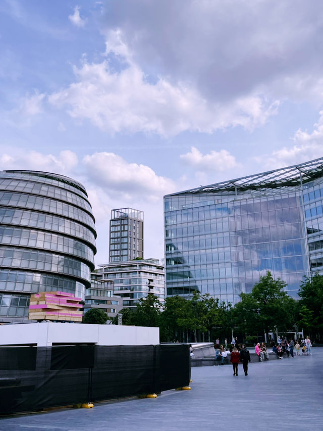 🇬🇧London’s Tower Bridge & Bermondsey: A Walk Through History & Hidden Gems 🌉✨ 