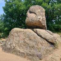 Pákozd, interesting geological formation, the 'balancing rocks'