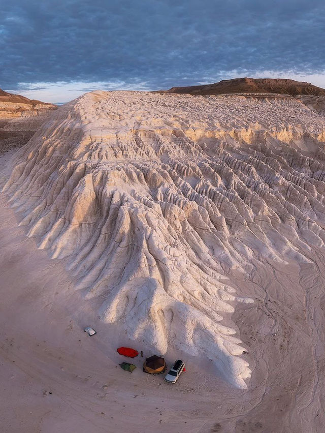 🌈 Colorful Mountains of Mangystau – Kazakhstan’s Mars-Scape Marvel