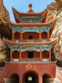 🎨 Mogao Caves – The Thousand Buddhas Hidden in the Desert