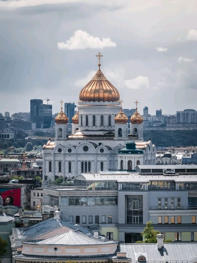 🇷🇺✨ “Moscow on <$100: 2 Days of Icons, Metro Art & Cheap Eats”