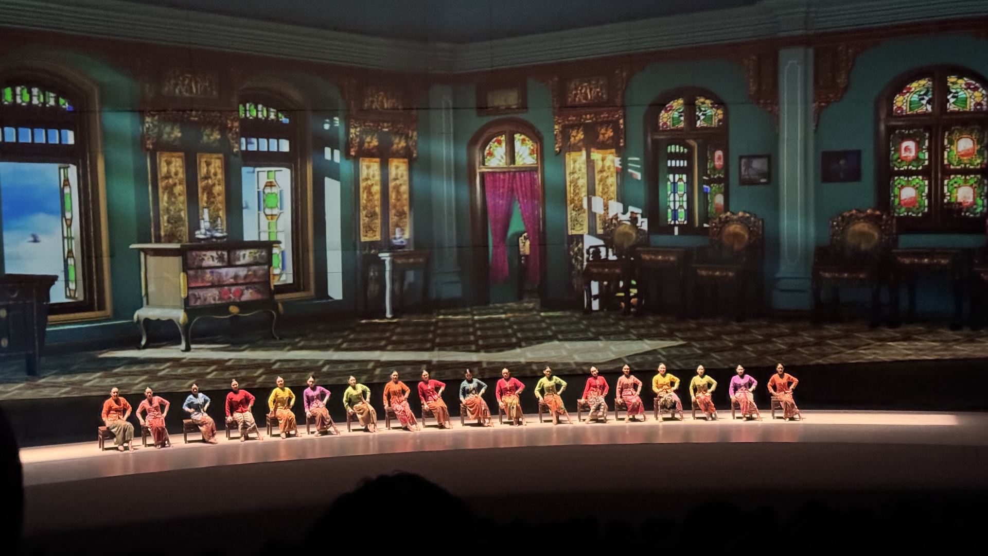 A Memorable Night at Encore Melaka: A Theatrical Treat
