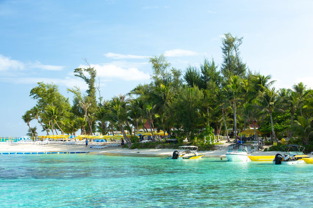 Saipan Island popular check-in spot: Managaha Island