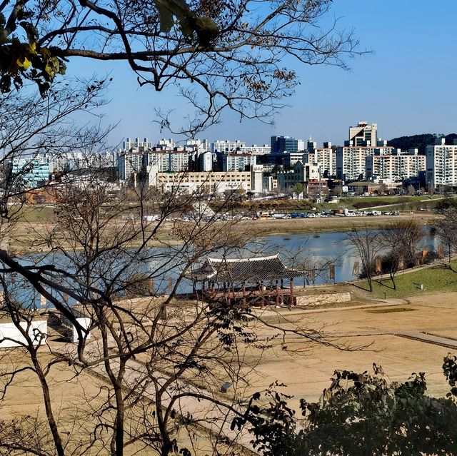 打卡韓國公山城