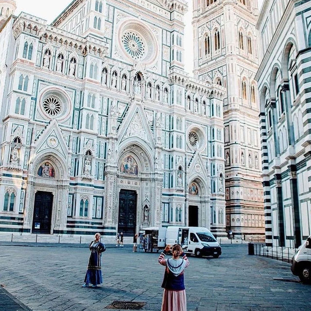 Piazza del Duomo Reverie: A Symphony of Magni