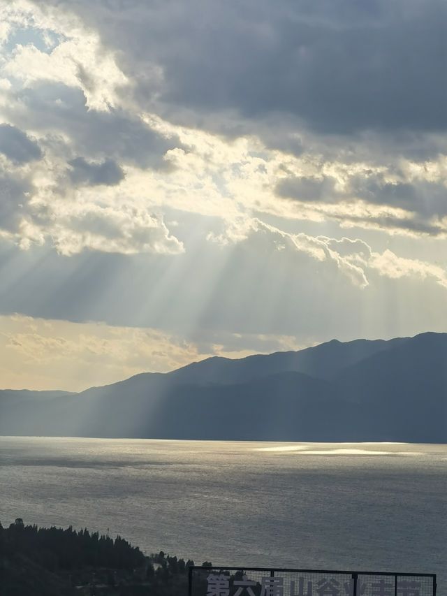 日落美景，冬日峽灣
