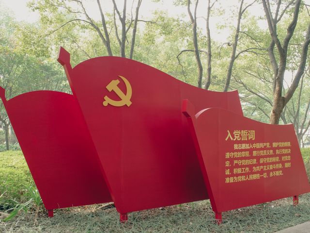 閒著也是閒著，不如去趟鎮海樓極目遠眺，放鬆心情