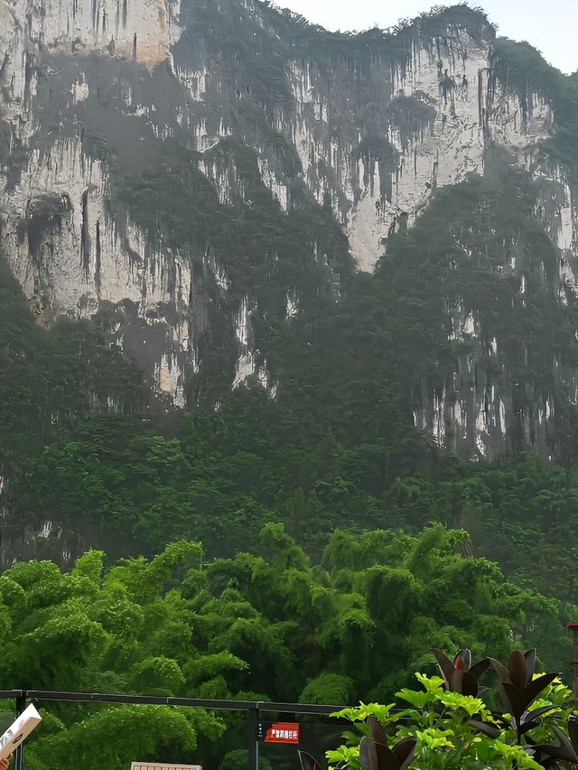 陽朔:畫山漓水民宿