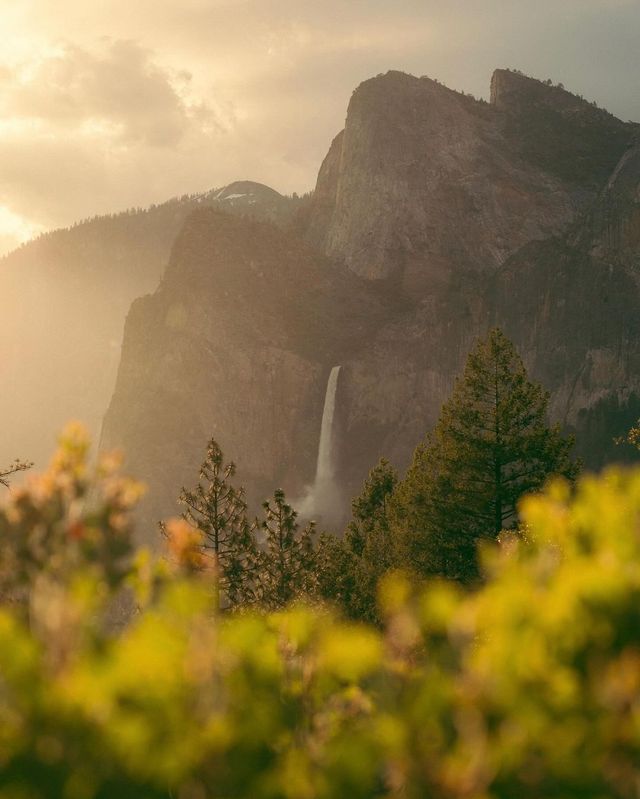 Unleashing the Magic: Behold the Breathtaking Sunrise Frames of Yosemite! 🌄✨