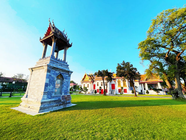 來曼谷最值得前往的寺廟--雲石寺