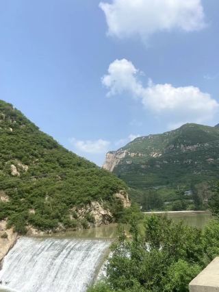 Shijiazhuang Surrounding Tours Automotive Town 72 Turns of Heavenly Road with Eighteen Bends