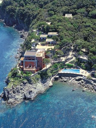 🌟 Ischia's Hidden Gem: Mezzatorre Magic 🌊✨