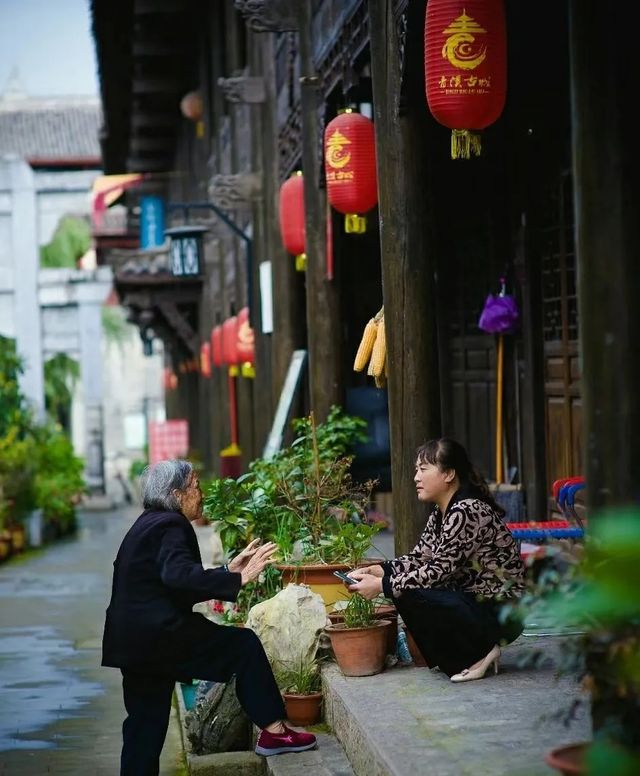 藏不住了！川北这个千年古城，夏天避暑，巴适得很！