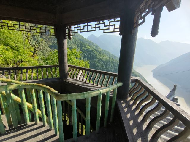 巫峽口景區(下)。