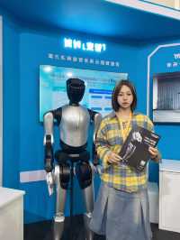 打卡2024百度雲智大會，太酷了。
